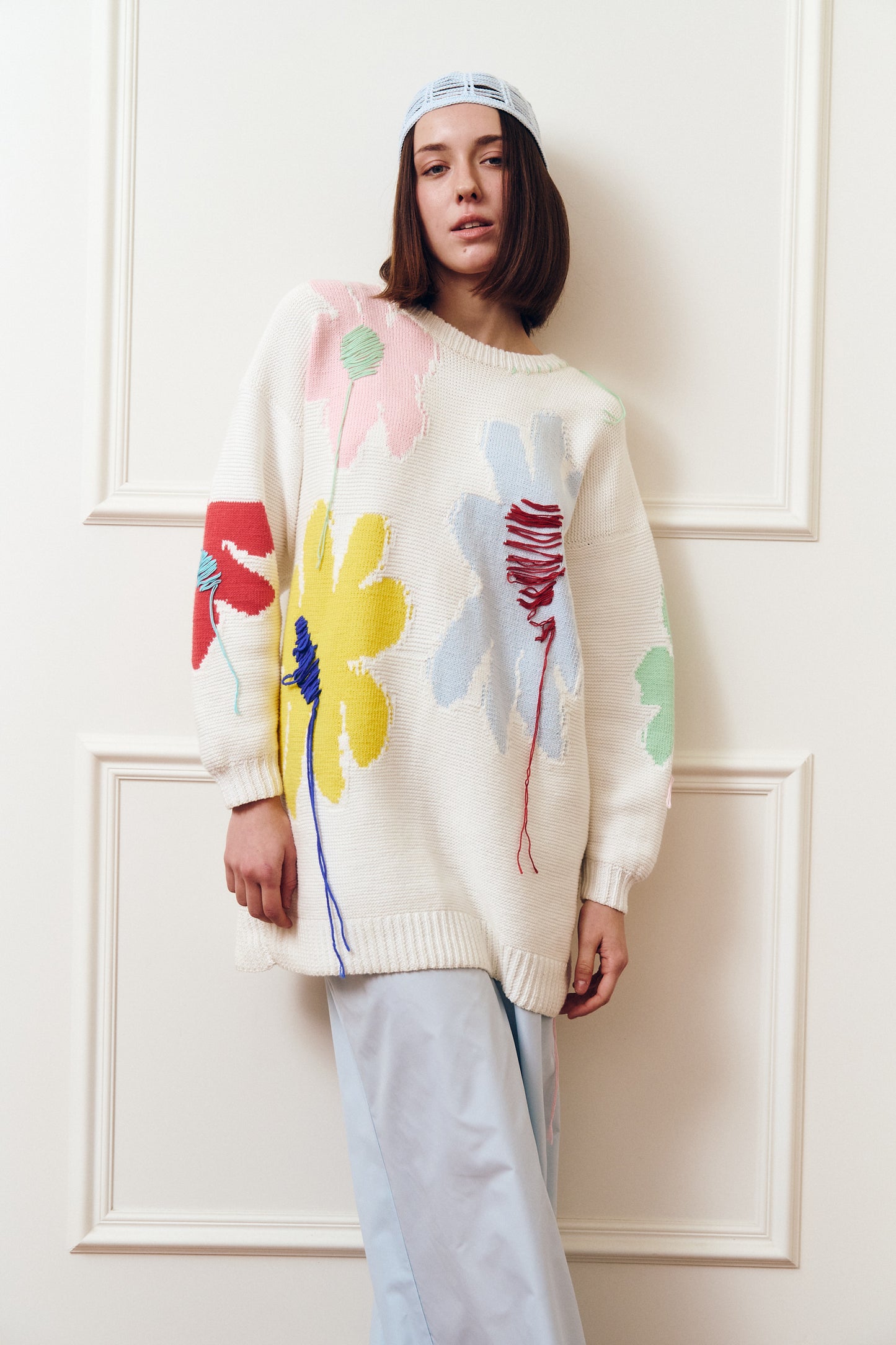 Шапочка в`язана вручну бавовняна блакитна SKY KNIT